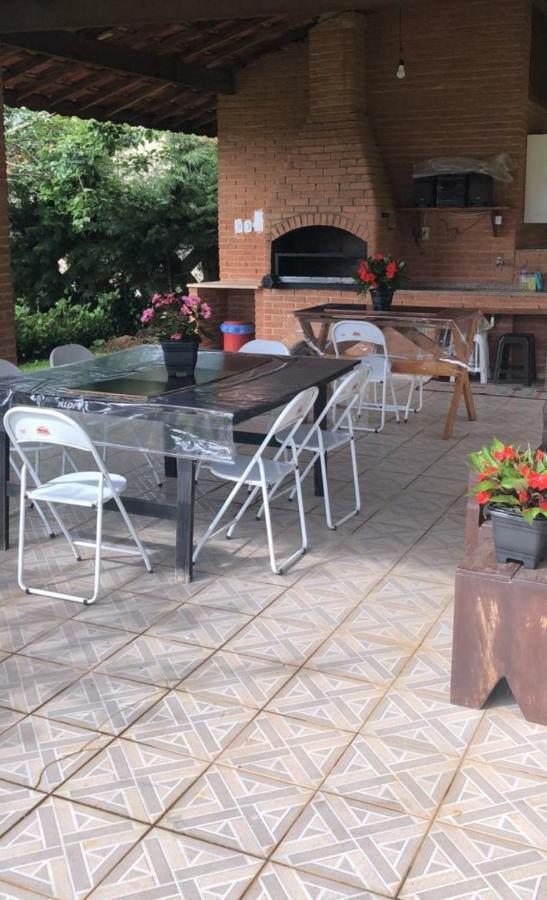Casa Das Glicinias Perto Do Centro Villa Monte Verde  Eksteriør bilde