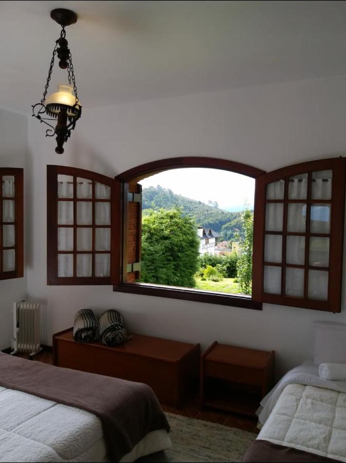 Casa Das Glicinias Perto Do Centro Villa Monte Verde  Eksteriør bilde