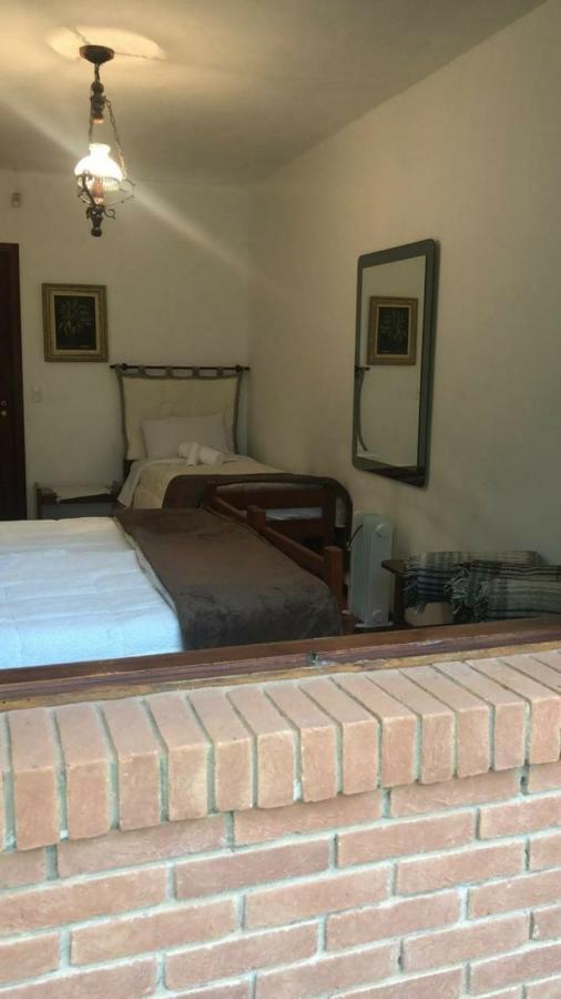 Casa Das Glicinias Perto Do Centro Villa Monte Verde  Eksteriør bilde
