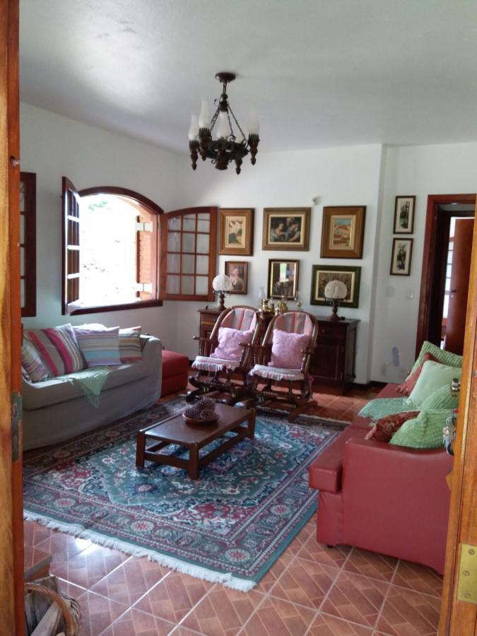 Casa Das Glicinias Perto Do Centro Villa Monte Verde  Eksteriør bilde